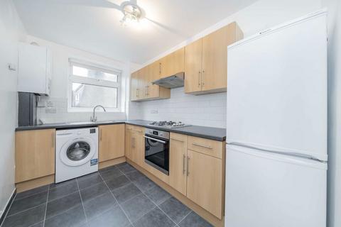 1 bedroom flat for sale, Brownlow Road, London N11