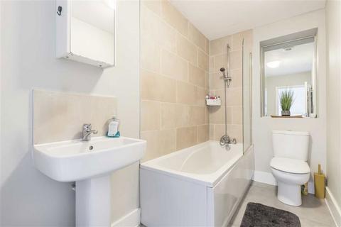 1 bedroom flat for sale, New Cross Road, London SE14