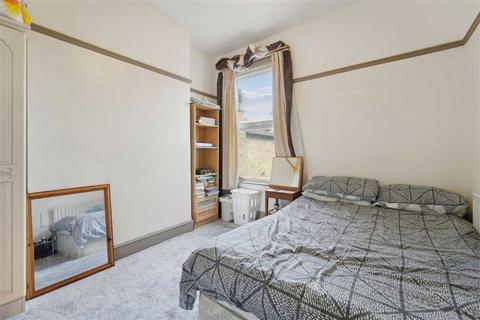 4 bedroom terraced house for sale, St. Asaph Road, London SE4