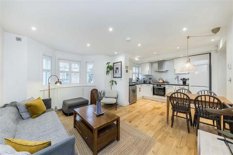 2 bedroom flat for sale, Arbuthnot Road, London SE14