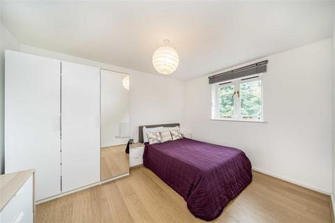 1 bedroom flat for sale, Farrow Lane, London SE14