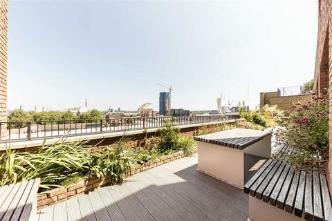 1 bedroom flat for sale, Varcoe Road, London SE16