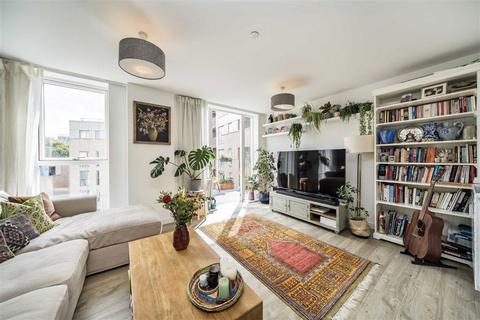 2 bedroom flat for sale, Goodwood Road, London SE14