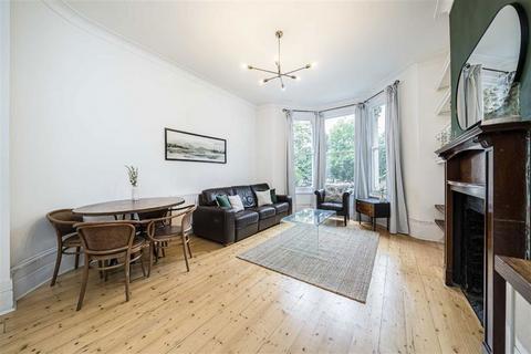 2 bedroom flat for sale, Queens Road, London SE14