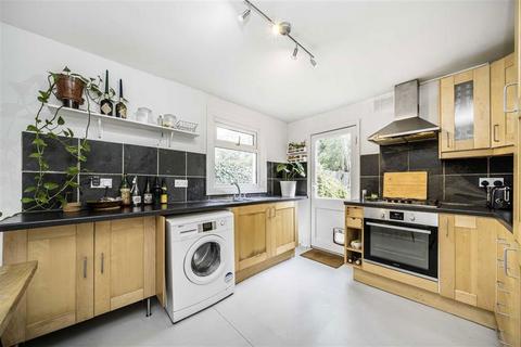 1 bedroom flat for sale, Gellatly Road, London SE14