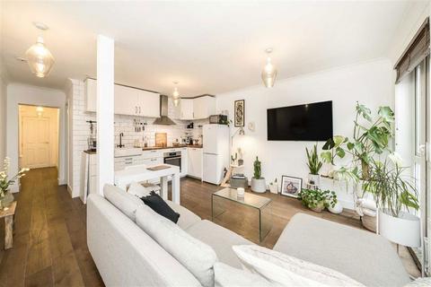 9 Alpha Road, London, SE14 6TZ