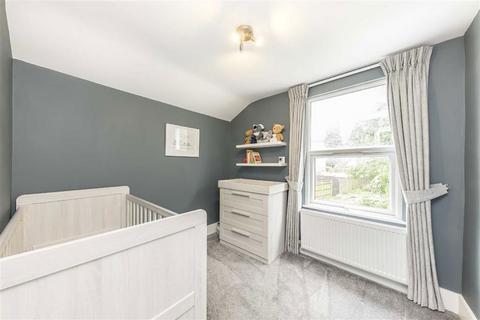 212 Malpas Road, London, SE4 1DH