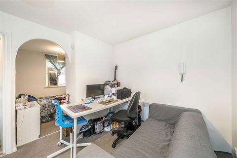 1 bedroom flat for sale, John Williams Close, London SE14