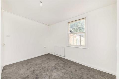 1 bedroom flat to rent, Admiral Street, London SE8