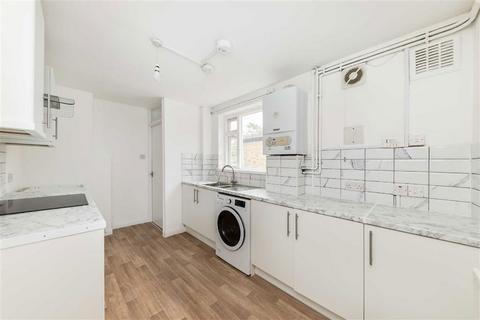 1 bedroom flat to rent, Admiral Street, London SE8