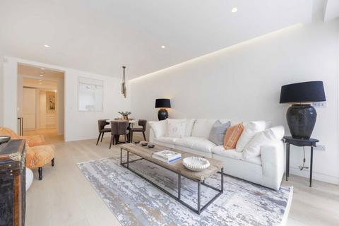 4 bedroom terraced house for sale, Highgate Road, London NW5