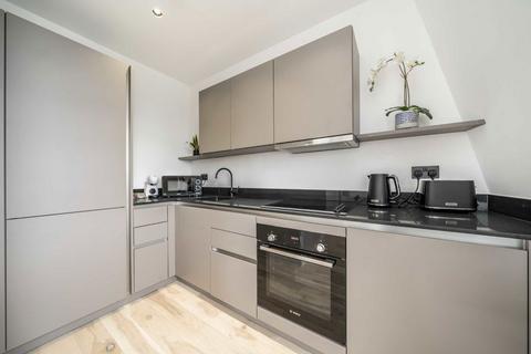 1 bedroom flat for sale, Forest Road, London E8