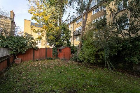 4 bedroom end of terrace house to rent, Woodland Mews, Lambeth SW16