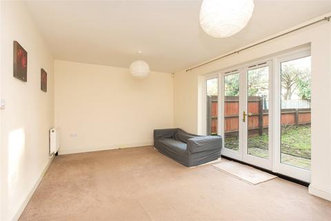 4 bedroom end of terrace house to rent, Woodland Mews, Lambeth SW16