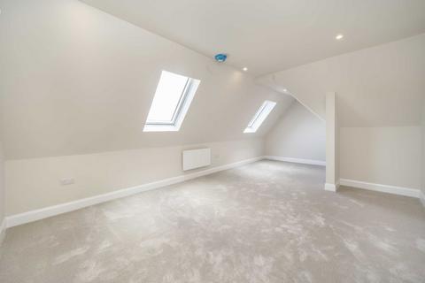 1 bedroom flat for sale, Court Farm Road, Eltham SE9