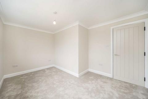 1 bedroom flat for sale, Court Farm Road, Eltham SE9