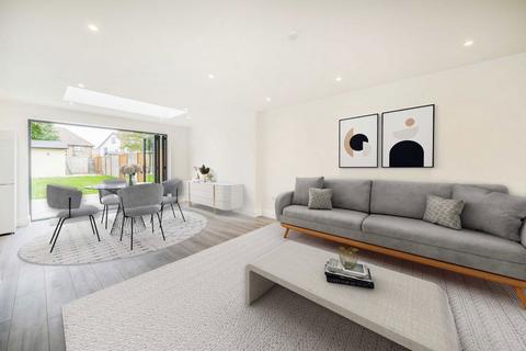 4 bedroom terraced house for sale, Botsford Road, London SW20