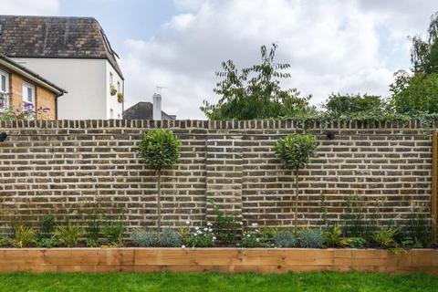 1 bedroom flat for sale, Sutherland Road, London W13