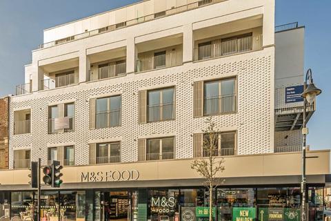 2 bedroom flat for sale, High Street, New Malden KT3