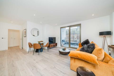 2 bedroom flat for sale, High Street, New Malden KT3