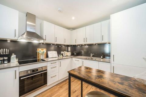 1 bedroom flat for sale, Palmer Road, London SW11