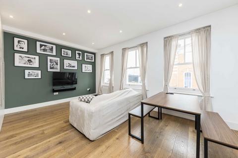 1 bedroom flat for sale, St. John's Hill, London SW11