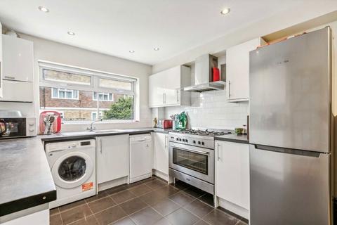 3 bedroom house for sale, Acanthus Road, London SW11