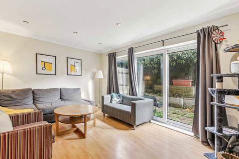14 Acanthus Road, London, SW11 5TY