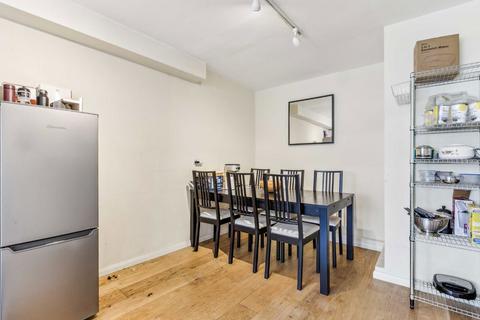 14 Acanthus Road, London, SW11 5TY