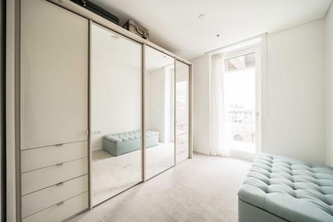 2 bedroom flat for sale, York Place, London SW11