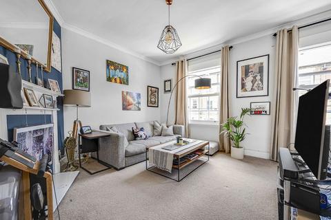 1 bedroom flat for sale, Theatre Street, London SW11