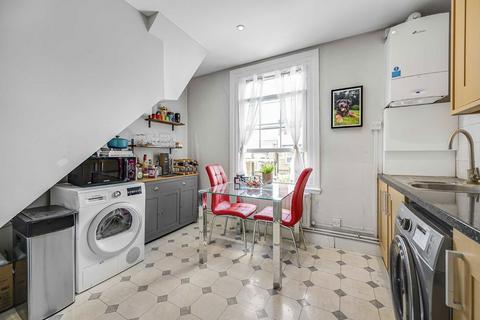 1 bedroom flat for sale, Theatre Street, London SW11