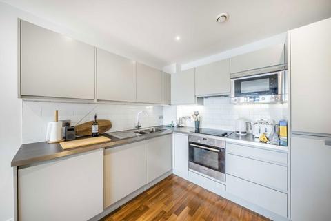 1 bedroom flat for sale, Holman Road, London SW11