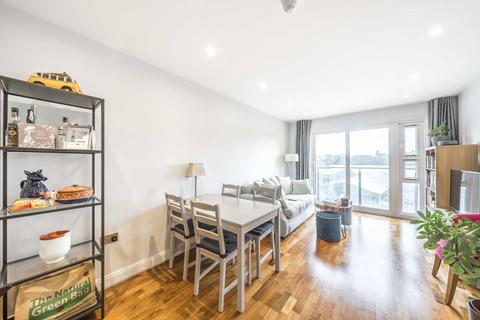 1 bedroom flat for sale, Holman Road, London SW11