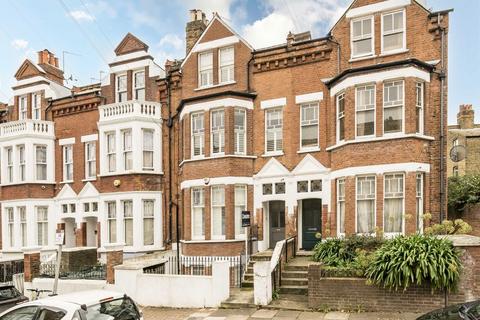 3 bedroom flat for sale, Garfield Road, London SW11