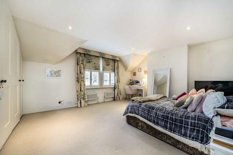 3 bedroom flat for sale, Garfield Road, London SW11