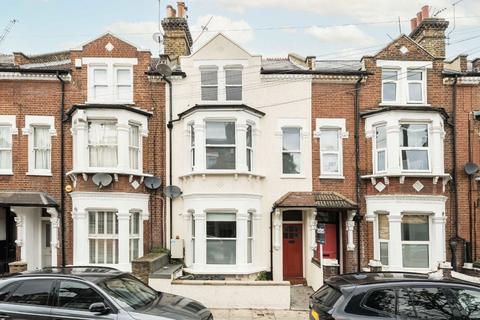 2 bedroom flat for sale, Comyn Road, London SW11