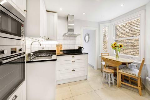 1 bedroom flat for sale, Harbut Road, London SW11