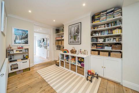 3 bedroom house for sale, Latchmere Road, London SW11