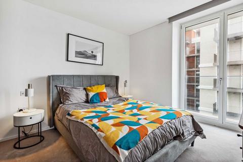 2 bedroom flat for sale, York Place, London SW11