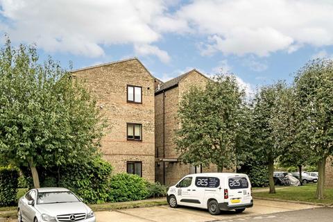 22 Jefferson Close, London, W13 9XJ