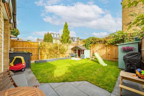 91 Midhurst Road, London, W13 9TJ