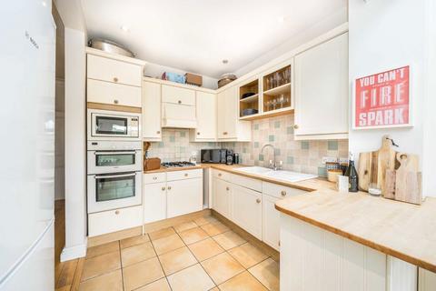 91 Midhurst Road, London, W13 9TJ