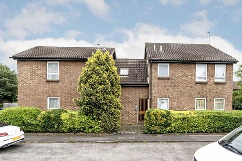 31 Clementine Close, London, W13 9UB
