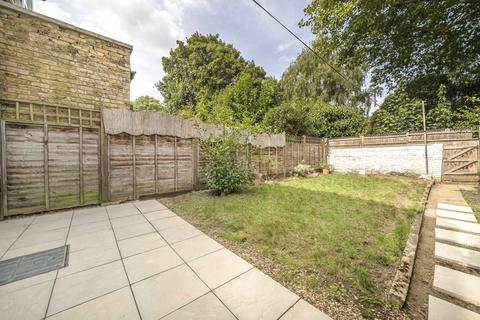 Ground Floor Flat, 40 Windermere Road, London, W5 4TD