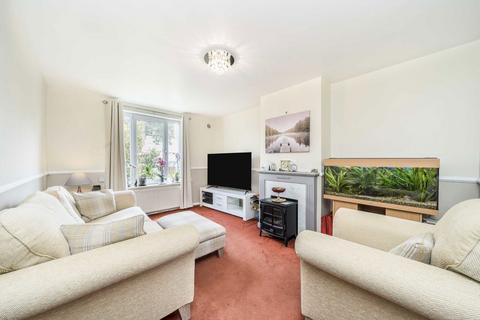 3 bedroom house for sale, Townholm Crescent, London W7