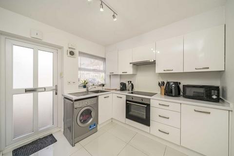 1 bedroom flat for sale, Seaford Road, London W13