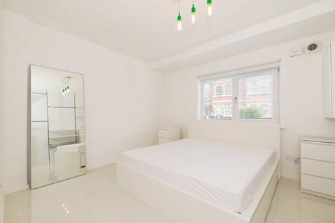 1 bedroom flat for sale, Seaford Road, London W13