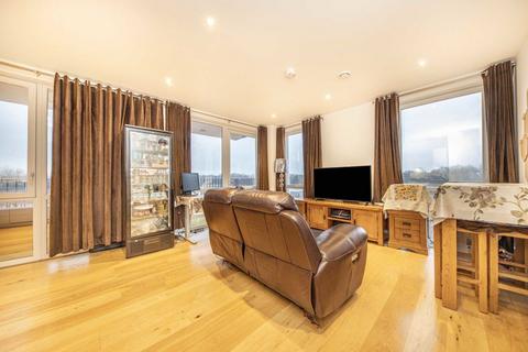 1 bedroom flat for sale, Holman Drive, Southall UB2