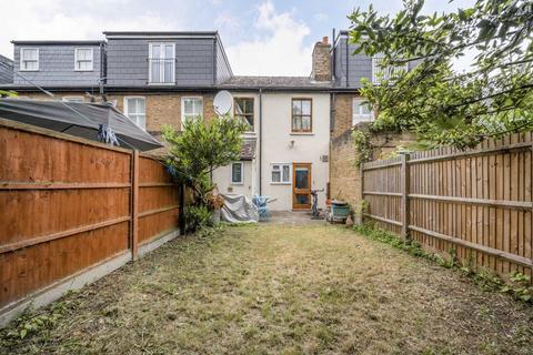 4 Bishops Road, London, W7 2NY